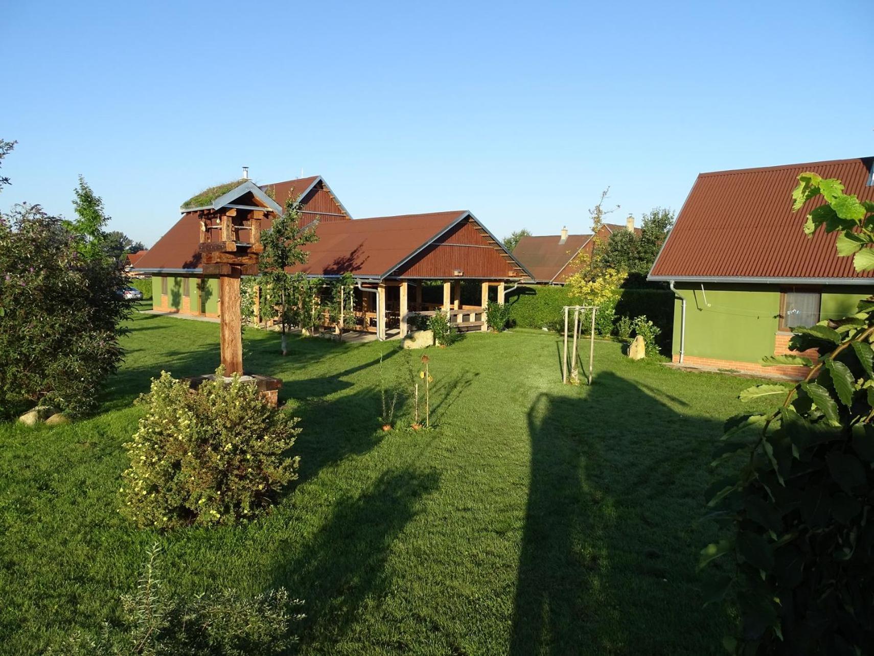 Penzion Pod Vapenkami Strážnice Exterior foto