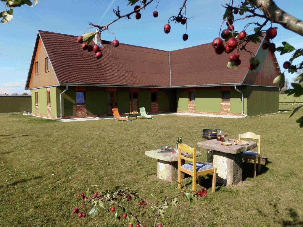 Penzion Pod Vapenkami Strážnice Exterior foto
