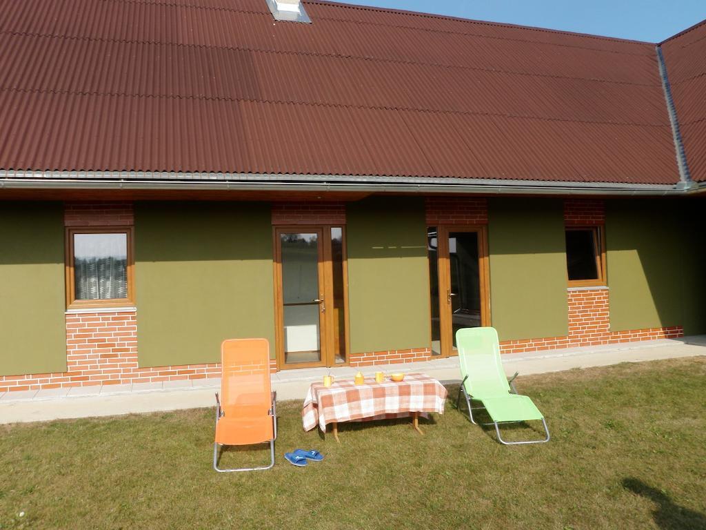 Penzion Pod Vapenkami Strážnice Exterior foto
